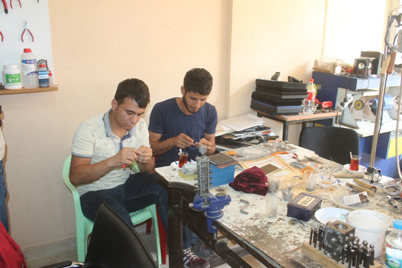 Kızıltepe’de gümüş telkari kursu veriliyor Kızıltepe’de gümüş telkari kursu veriliyor
